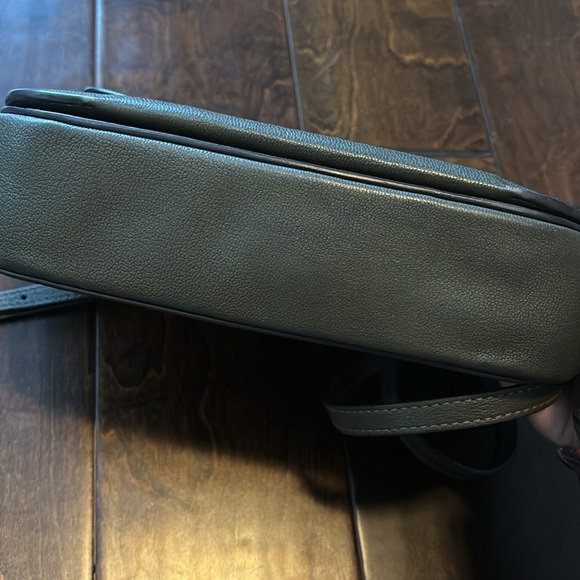 LOUIS VUITTON | LV | Very Calfskin Leather Saddle Shoulder Bag Khaki Green Purse - Picture 7 of 8